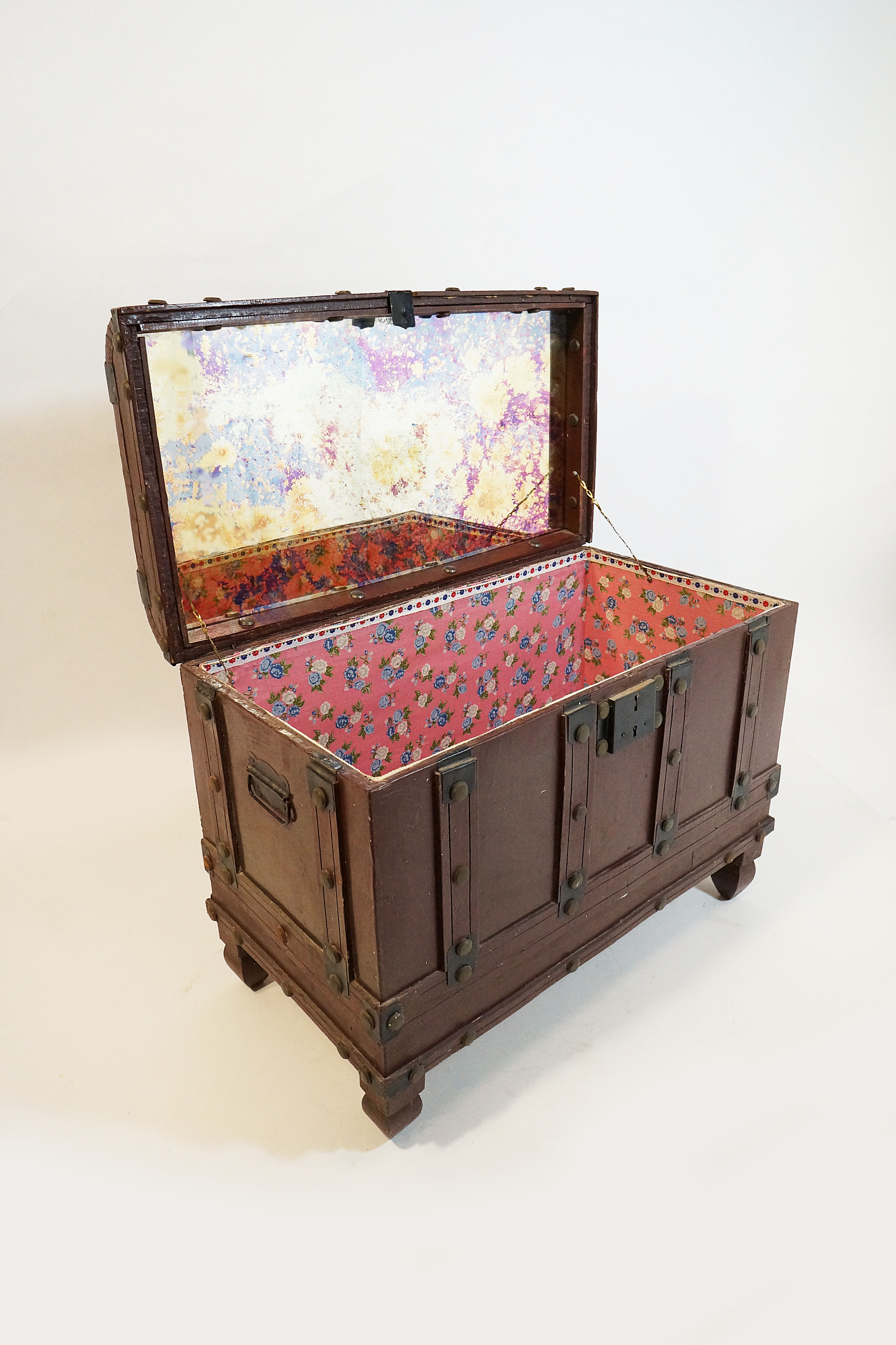 baul espejo madera 54x72x38 (45eu.) 1u